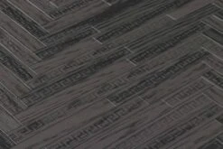 Versace Home Tapete Fischgrät Schwarz Glanz 370514 -Home Wallpaper Store Versace Home IV Vinyltapete Ornamente Fischgraet schwarz Glanz 370514 63200282 1