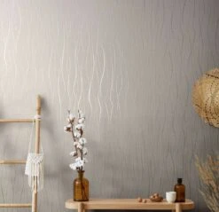 Vliestapete Ivy Wellen Weiß 82318 Novamur -Home Wallpaper Store Vliestapete Ivy Wellen Struktur Weiss 82318 Novamur 63213357 2